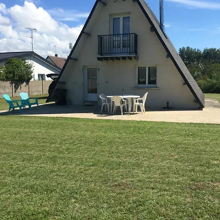 Les Trois Pins Holiday home *