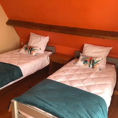 Les Trois Pins Nyaraló